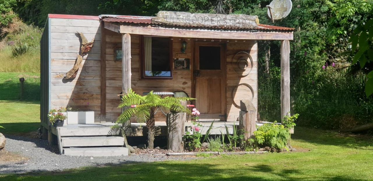 Blackfern Lodge Waimiha Buitenkant foto
